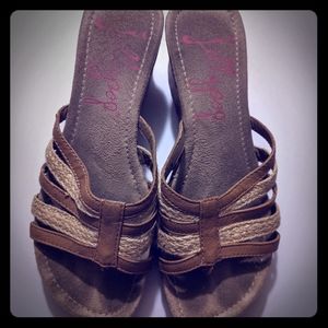 Wedge cork shoes